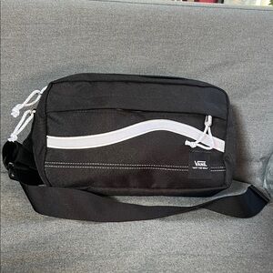 Vans off the wall Unisex Adult Travel Crossbody Cordura Fabric Black